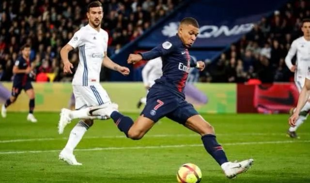  斯特拉斯堡补时绝平蒙彼利埃保留希望