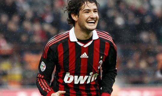  昂热青年军崭露头角，客场逼平传统豪门