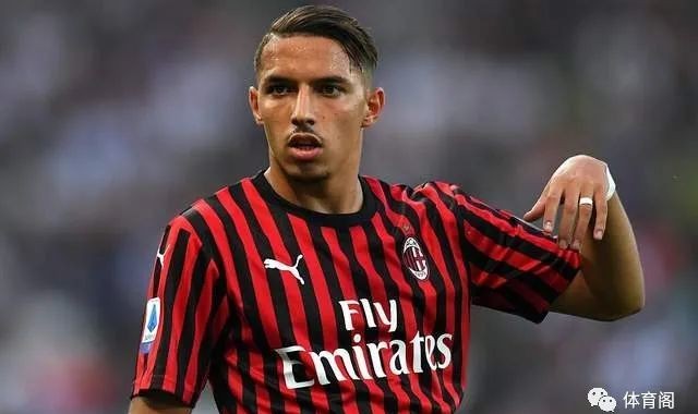  国际米兰冬窗豪购，锁定英超主力后卫  
