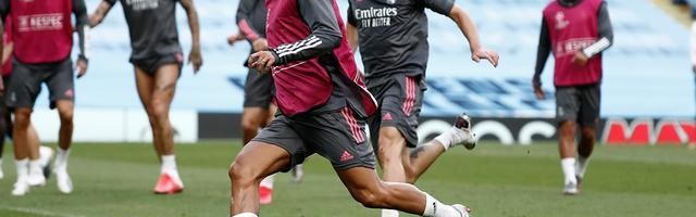  里昂锋线火力全开，法甲进攻端展现恐怖统治力