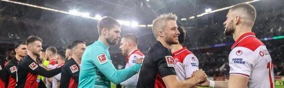  帕德博恩客场虫属性再现不敌弱旅尝败绩