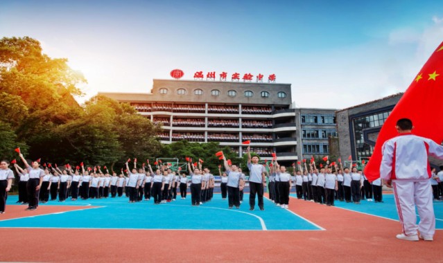  国王关键战失利西部第三易主  