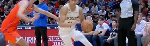  亚历山大关键球雷霆险胜鹈鹕