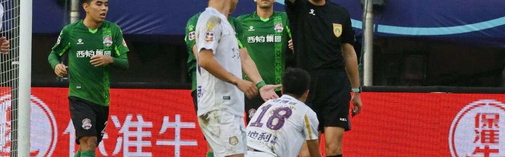  法甲保级大战混沌，五支球队深陷泥潭混战  