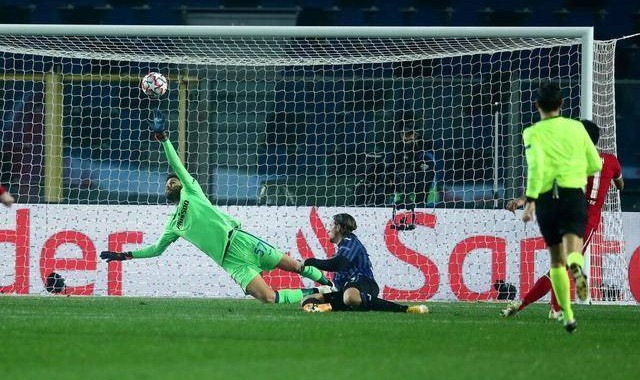  若塔帽子戏法利物浦五球横扫伯恩利显火力