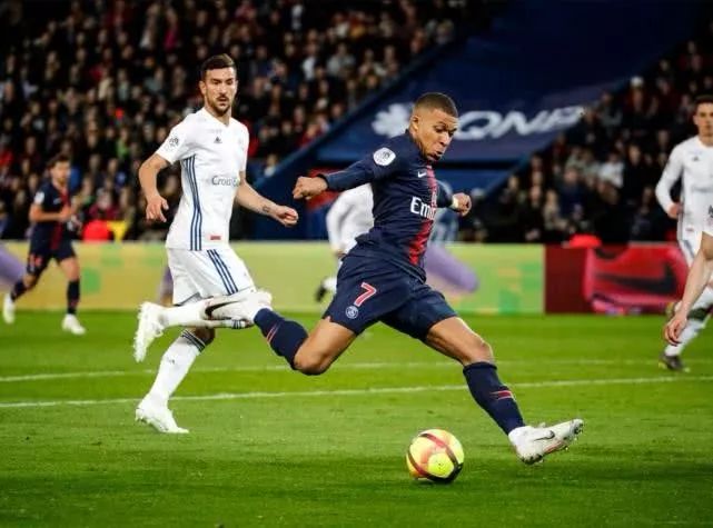  斯特拉斯堡补时绝平蒙彼利埃保留希望